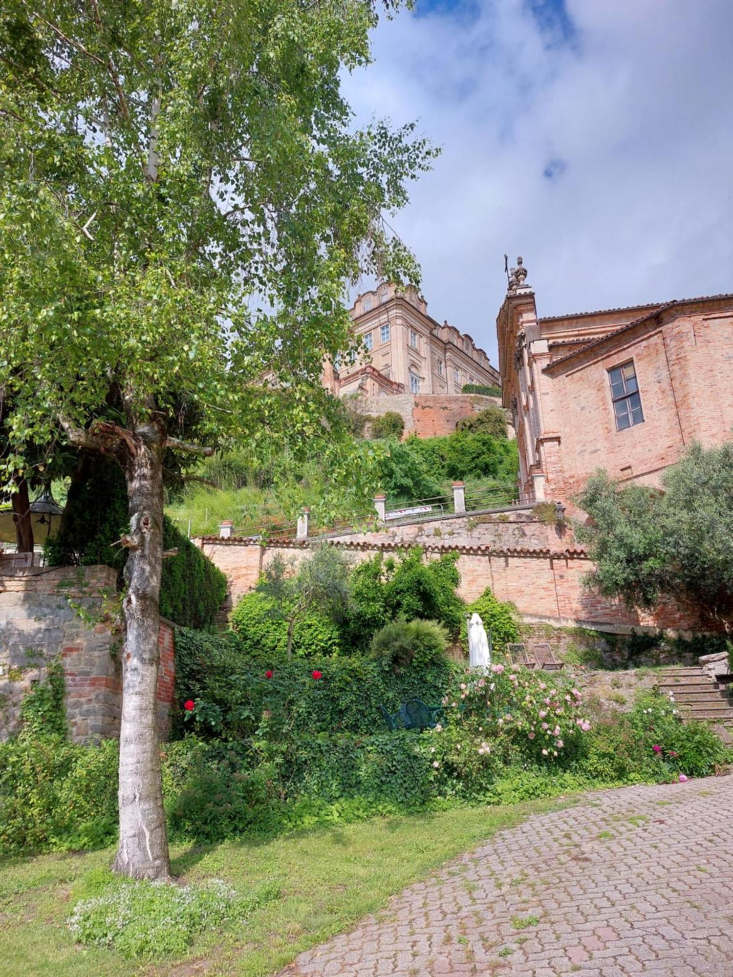 Апартаменты Il Giardino Di Olivia Гуарене Экстерьер фото